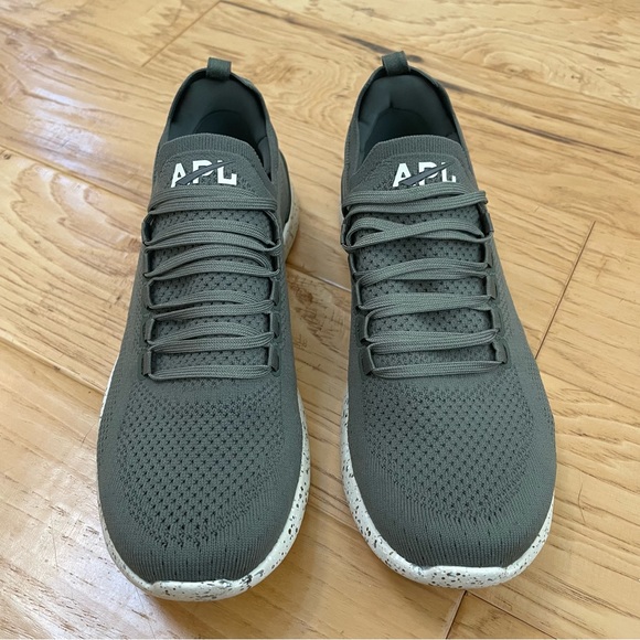 APL Techloom Breeze Running Sneakers Fatigue Pristine Speckle Green Men’s Size 9 - Picture 3 of 9